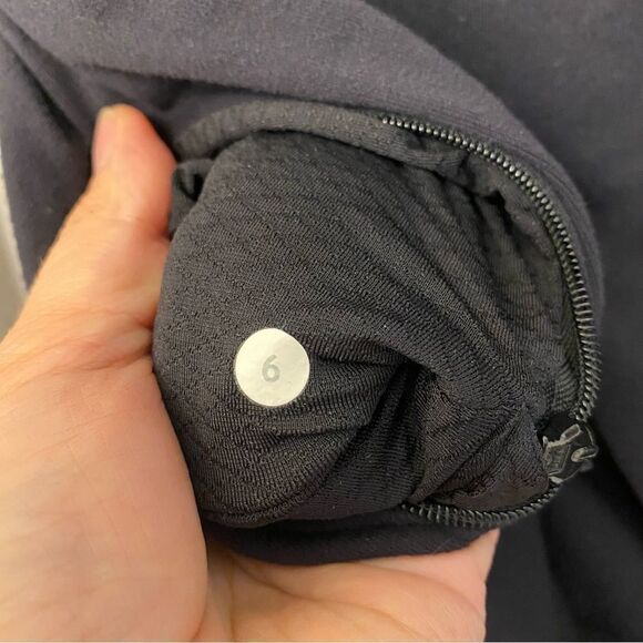 Lululemon Think Fast W3H68S Pullover top Stripe Black White fitted long sleeve 6 - Picture 10 of 12